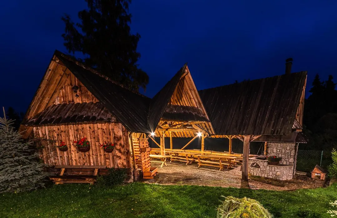 Dom Wypocz. Pod Litwinką-1